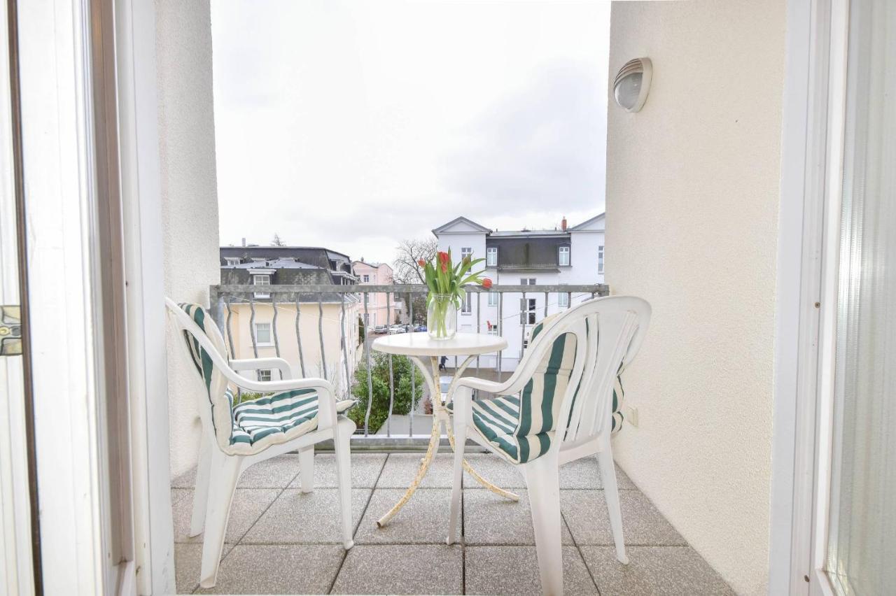 Haus Miramar 31 Appartement Heringsdorf  Buitenkant foto